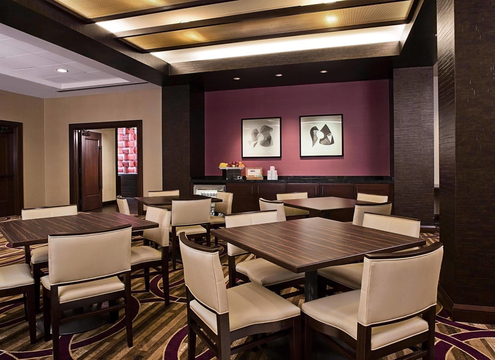 Готель Hilton Fairfax, Va Екстер'єр фото